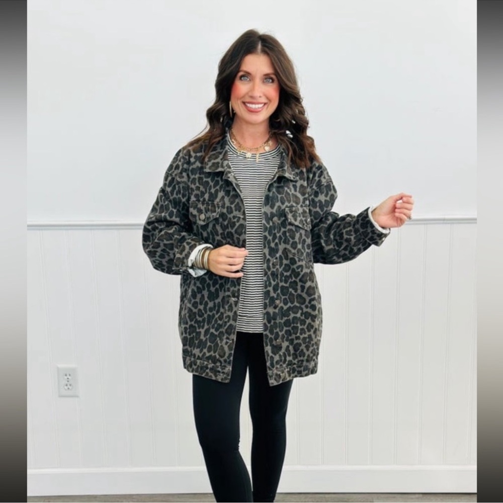 NWT Mittoshop Leopard Print Oversized Jacket - Picture 3 of 12
